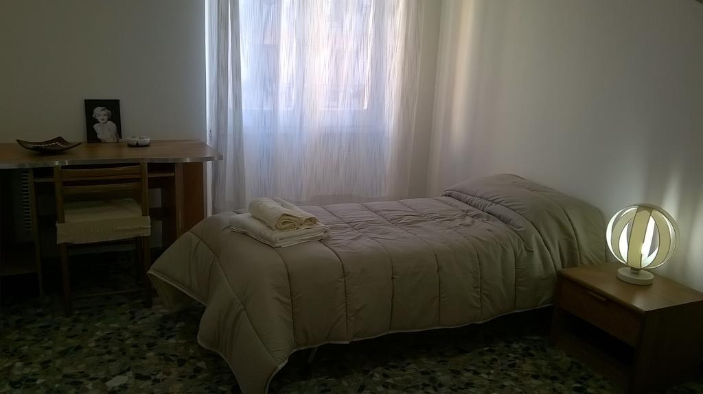 B&B Argentiera 12 กาญารี ห้อง รูปภาพ