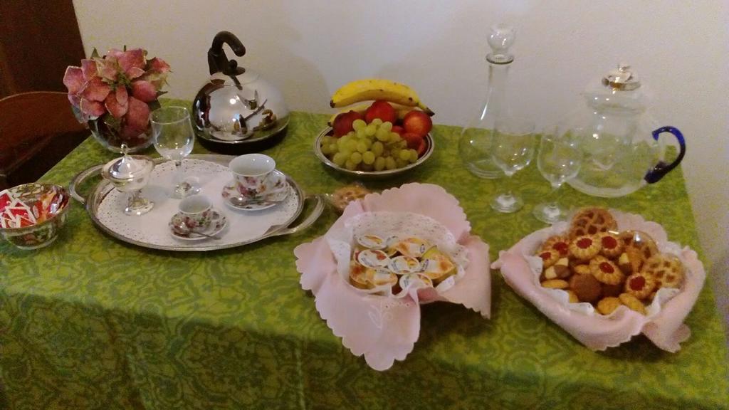 B&B Argentiera 12 กาญารี ภายนอก รูปภาพ