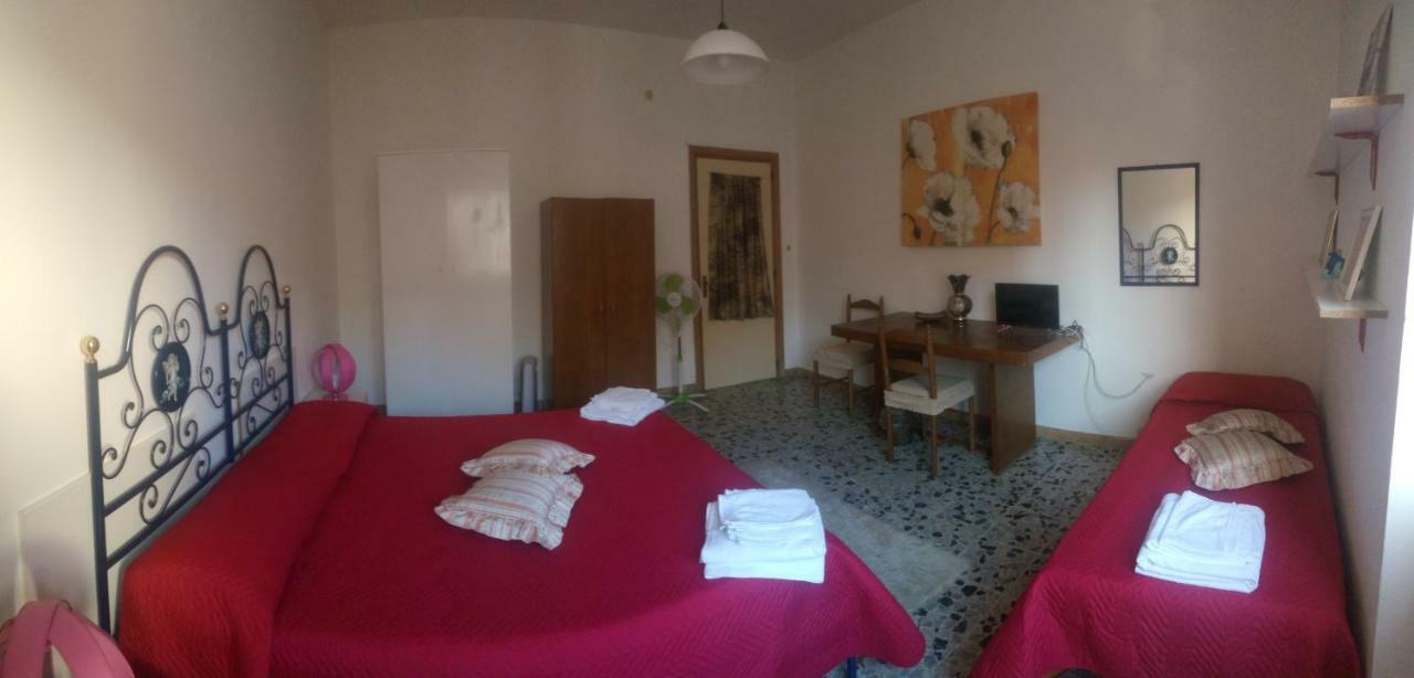 B&B Argentiera 12 กาญารี ภายนอก รูปภาพ